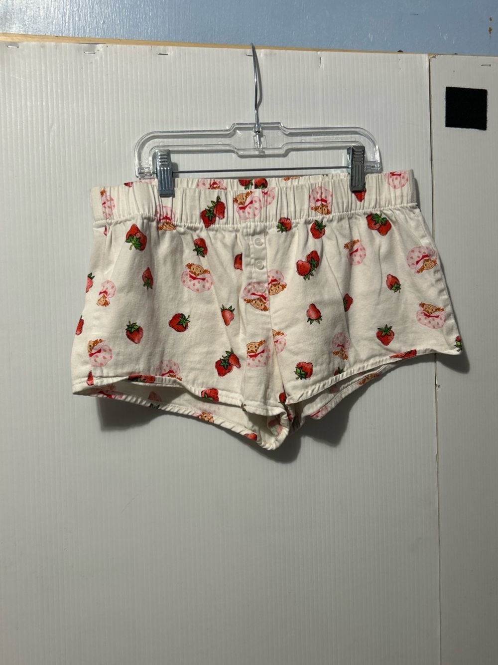 Cream Strawberry-Print Women’s Lounge Shorts by